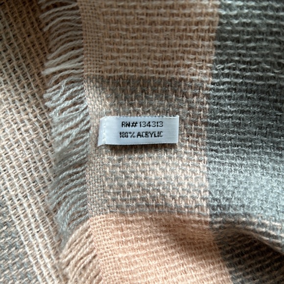 Scarf - Picture 2 of 2